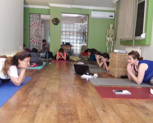 karsiyaka Hamile Yogası Eğitmen Eğitimi